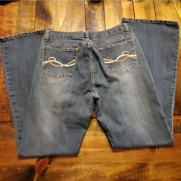 Bogari Jeans Size 10 Bootcut Euc - Picture 4 of 4